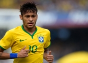 开云在线赛事平台-红魔闪电战击溃高卢雄鸡，加克波逆境淬火终成锋刃