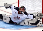 开云体育app-当篮球场化为F1赛道，北京队铁血防守与拉梅洛的街道赛接管