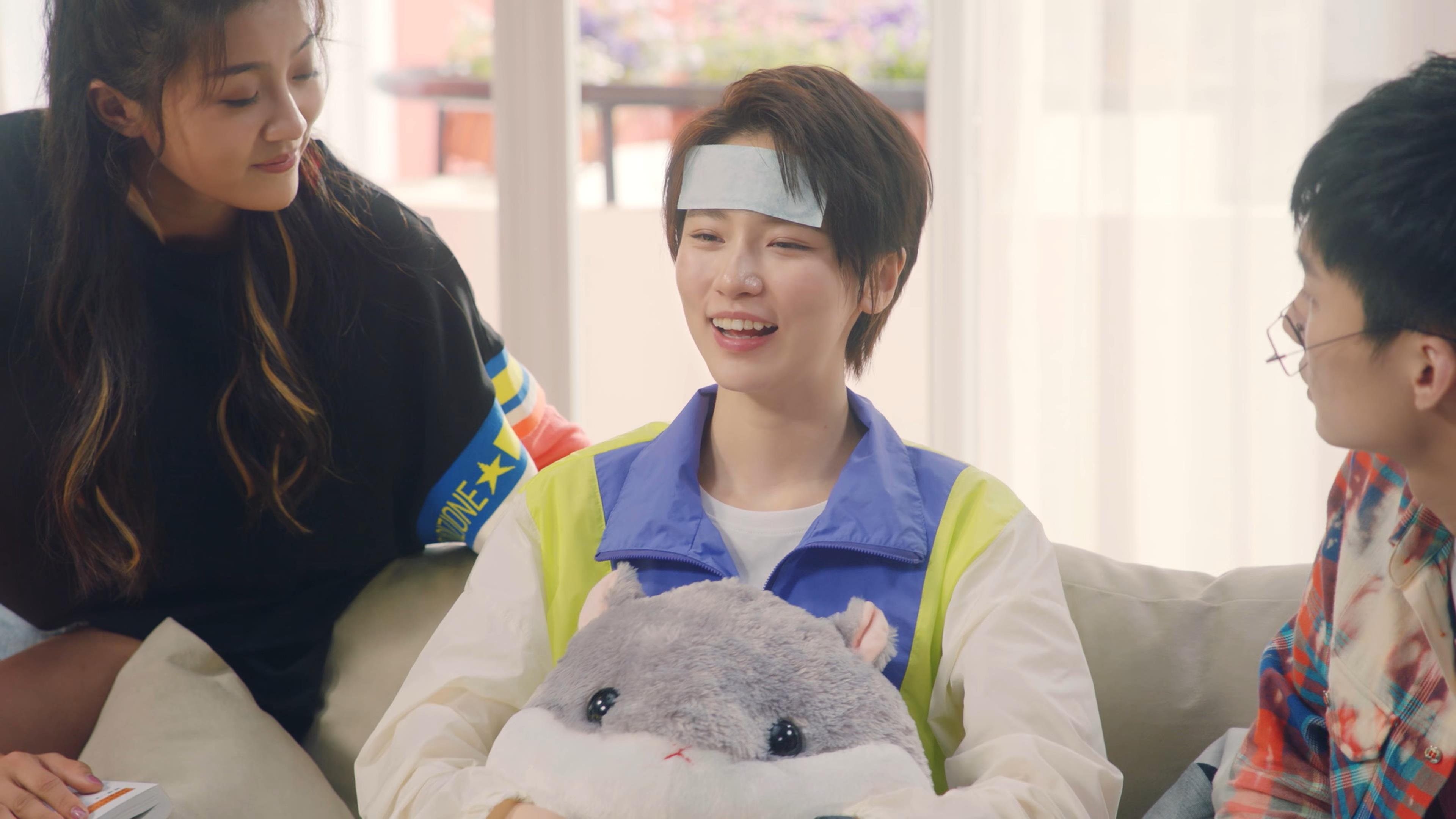 欧战烽火中的孤胆英雄，弗拉霍维奇个人秀撕裂比利亚雷亚尔，苏格兰见证新时代锋霸崛起