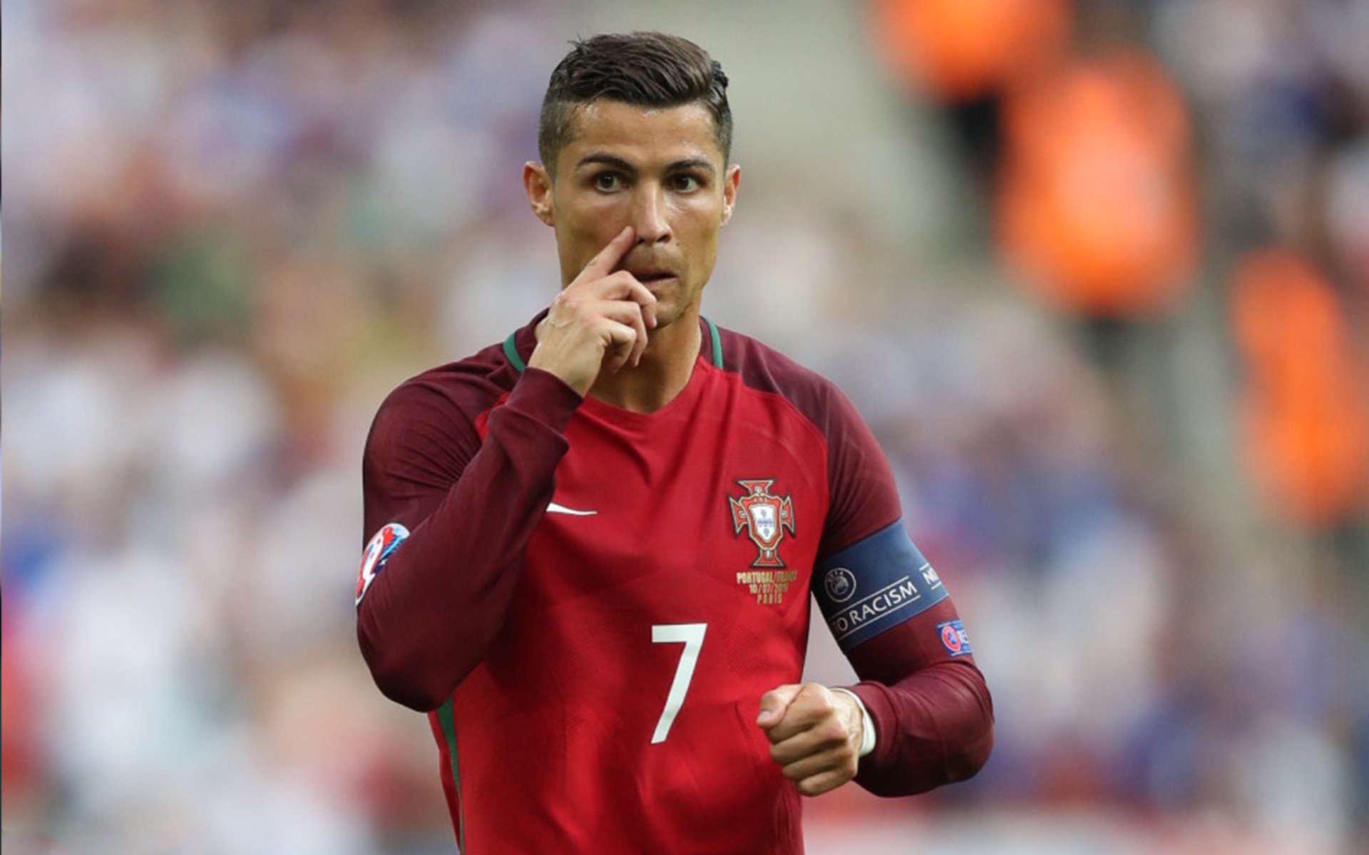 英超争冠焦点战与加拿大足球的生死战，跨越大陆的竞技启示