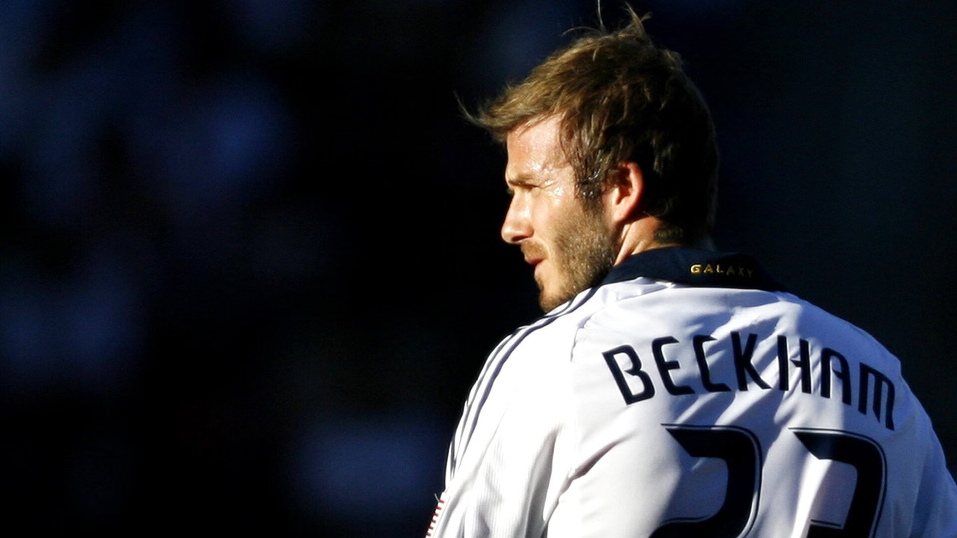 铁血碾压!马竞欧战舞台彰显统治力,凯恩逆境存在感拉满成焦点