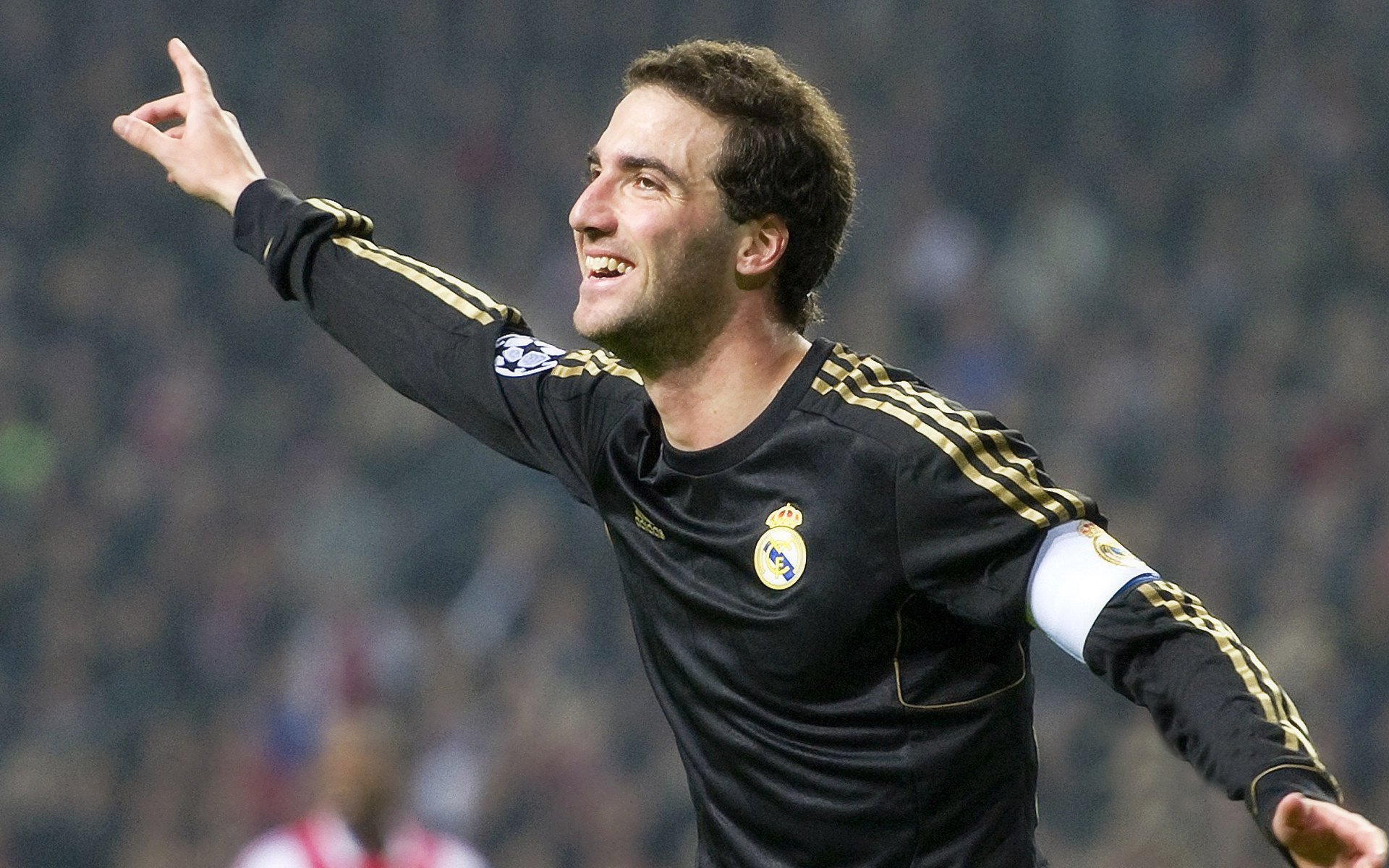 新王当立，小贾伦独战迈阿密烈焰，改写国王对阵宿命