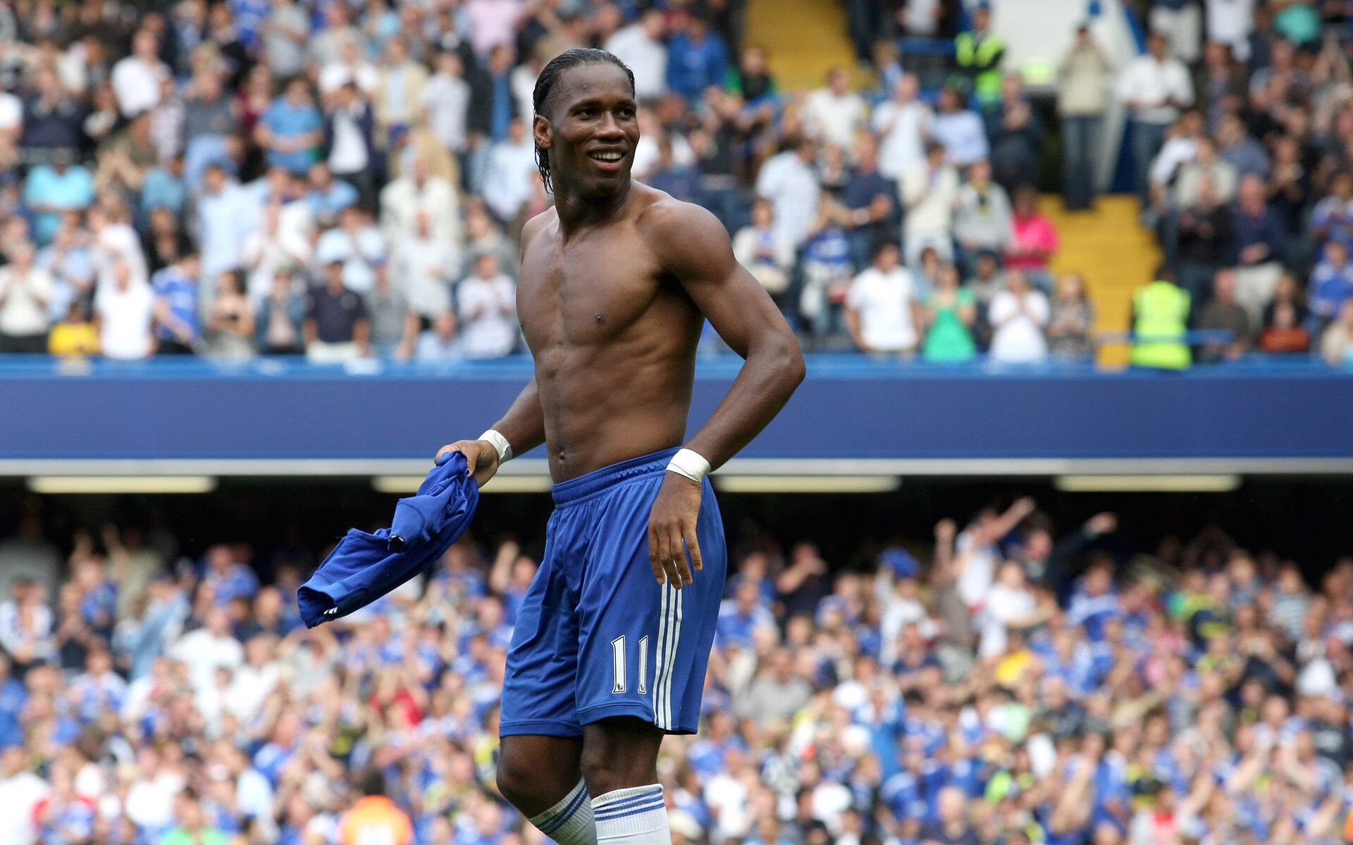 王皓惊艳四座，法国队力克韩国队，一场改写亚洲足球格局的经典对决